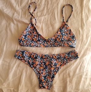 Kulani kinis bikini bottom & top